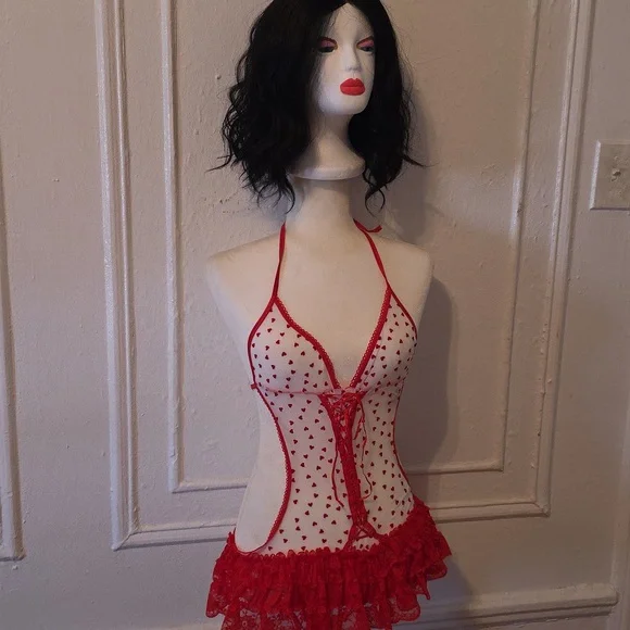 Leg Avenue Red Heart Lace Halter Chemise - Picture 6 of 8